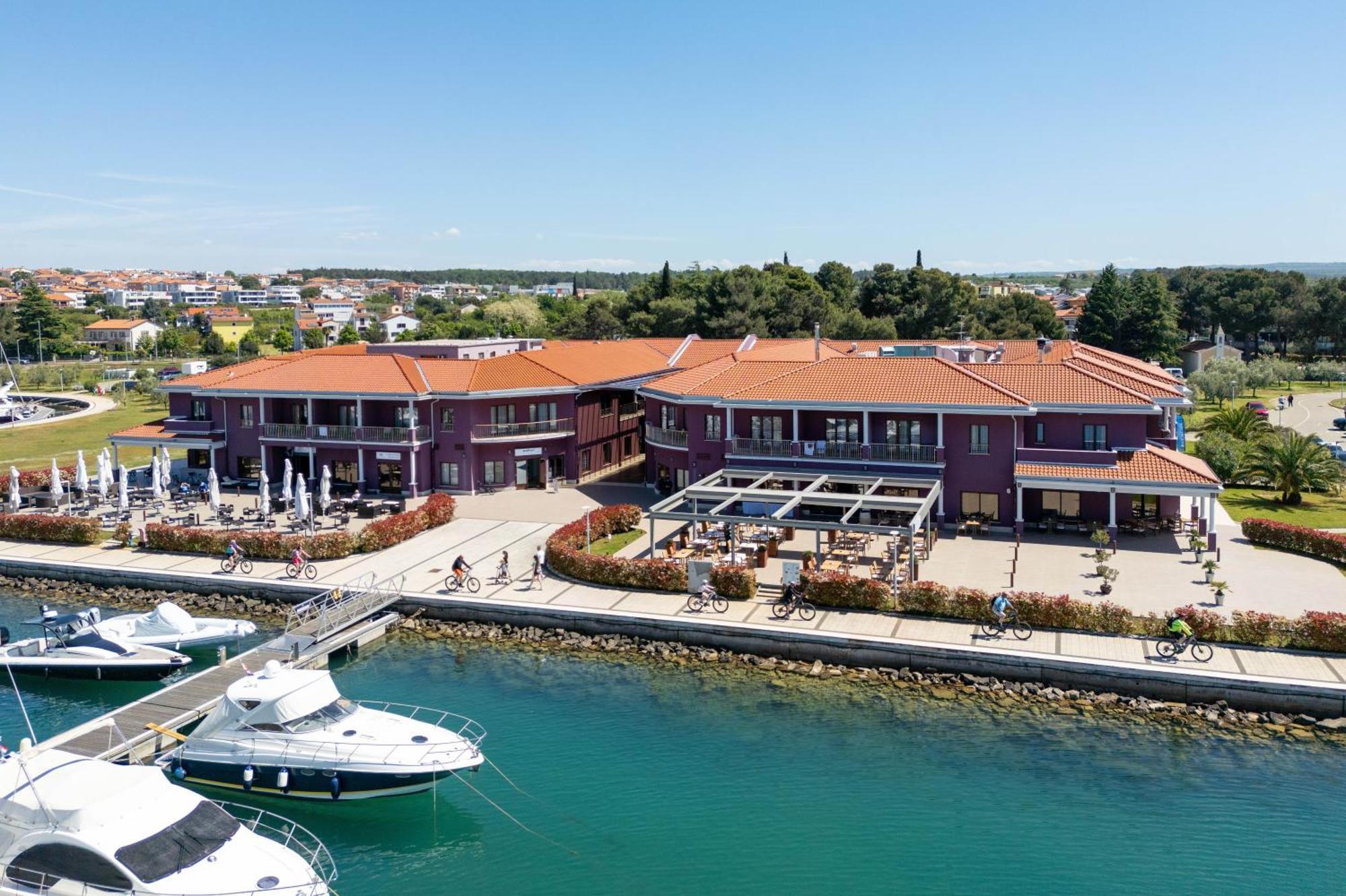 Boutique Hotel Nautica - Spa & Wellness, Free Parking, Pet Friendly Novigrad  Exterior photo