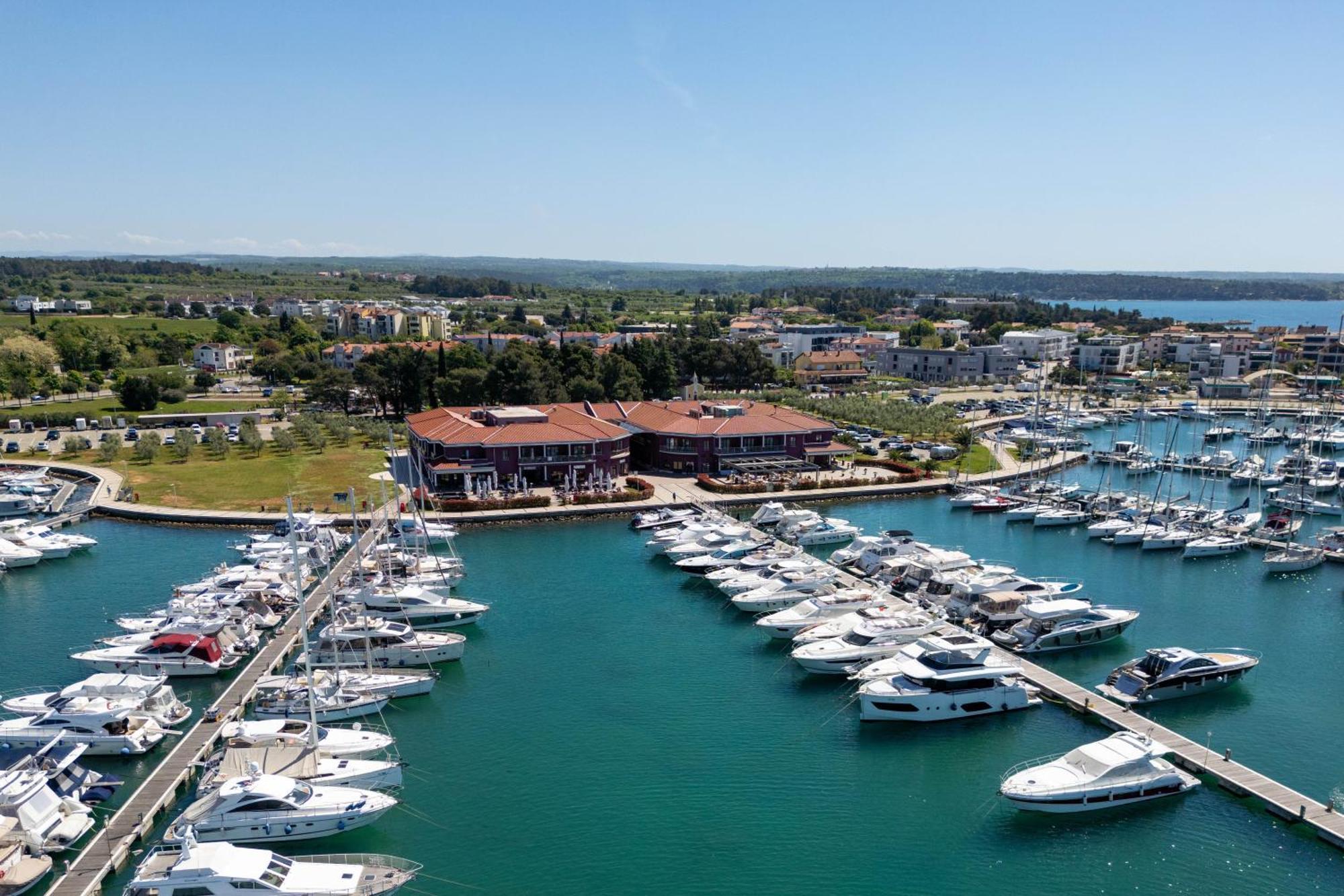 Boutique Hotel Nautica - Spa & Wellness, Free Parking, Pet Friendly Novigrad  Exterior photo